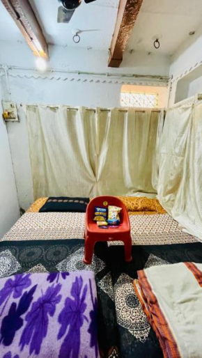 Sheetla Guest House